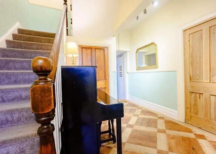 Holiday home The Gables